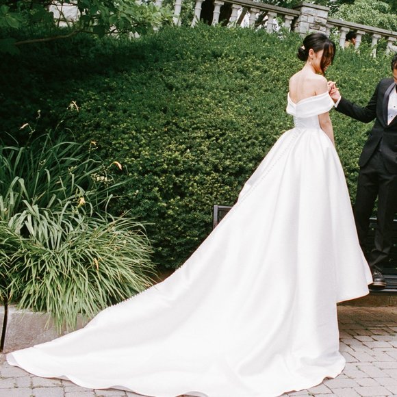 Milla Nova Matilda Mikado Ball Gown - Worn for 3 Hrs + Veil - Picture 6 of 9